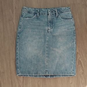 Vintage denim pencil skirt